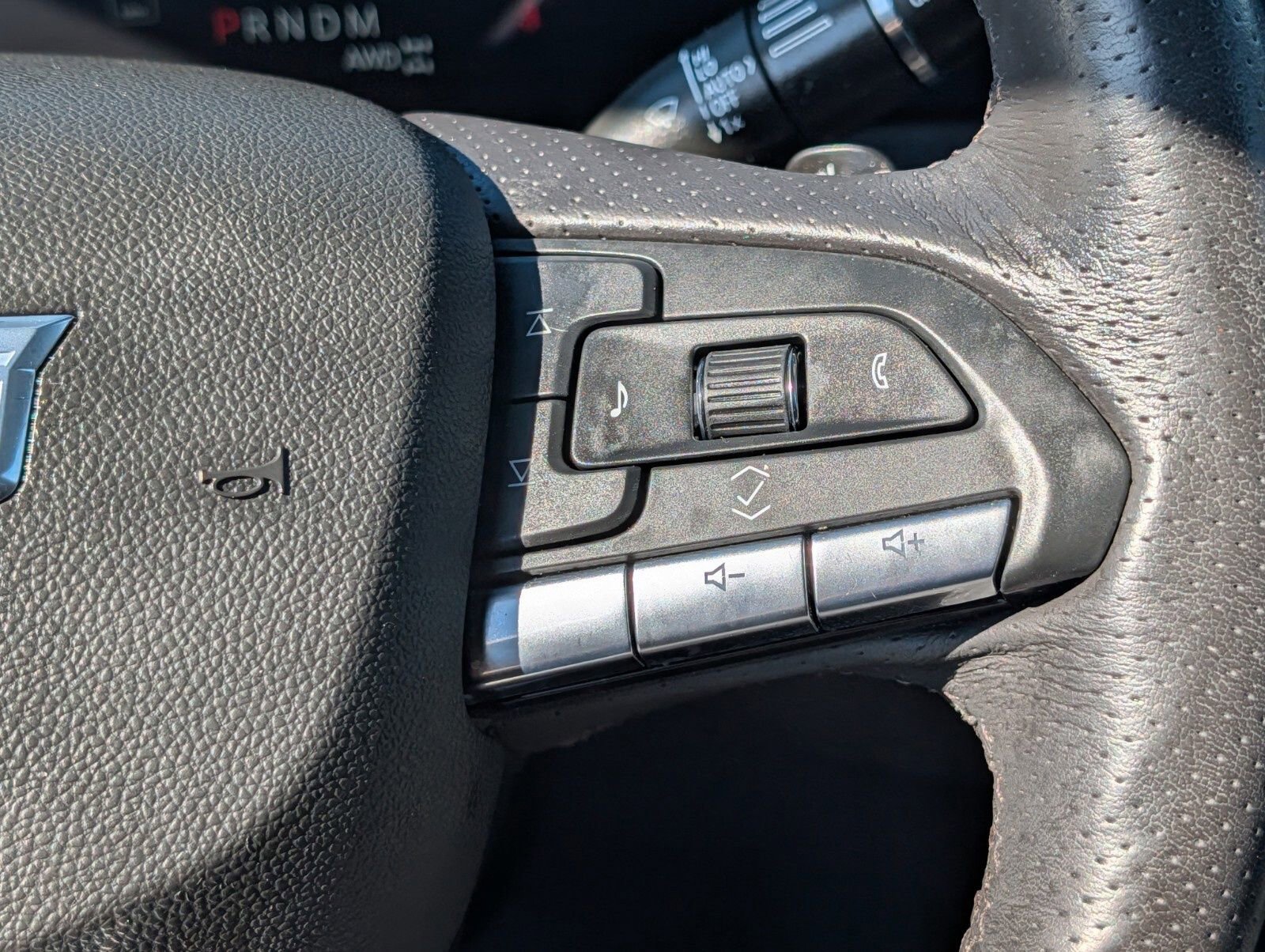 Certified 2024 Cadillac XT4 Sport image 38