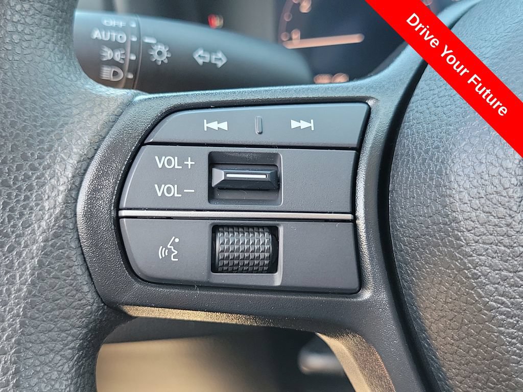 Used 2025 Honda Accord LX image 5