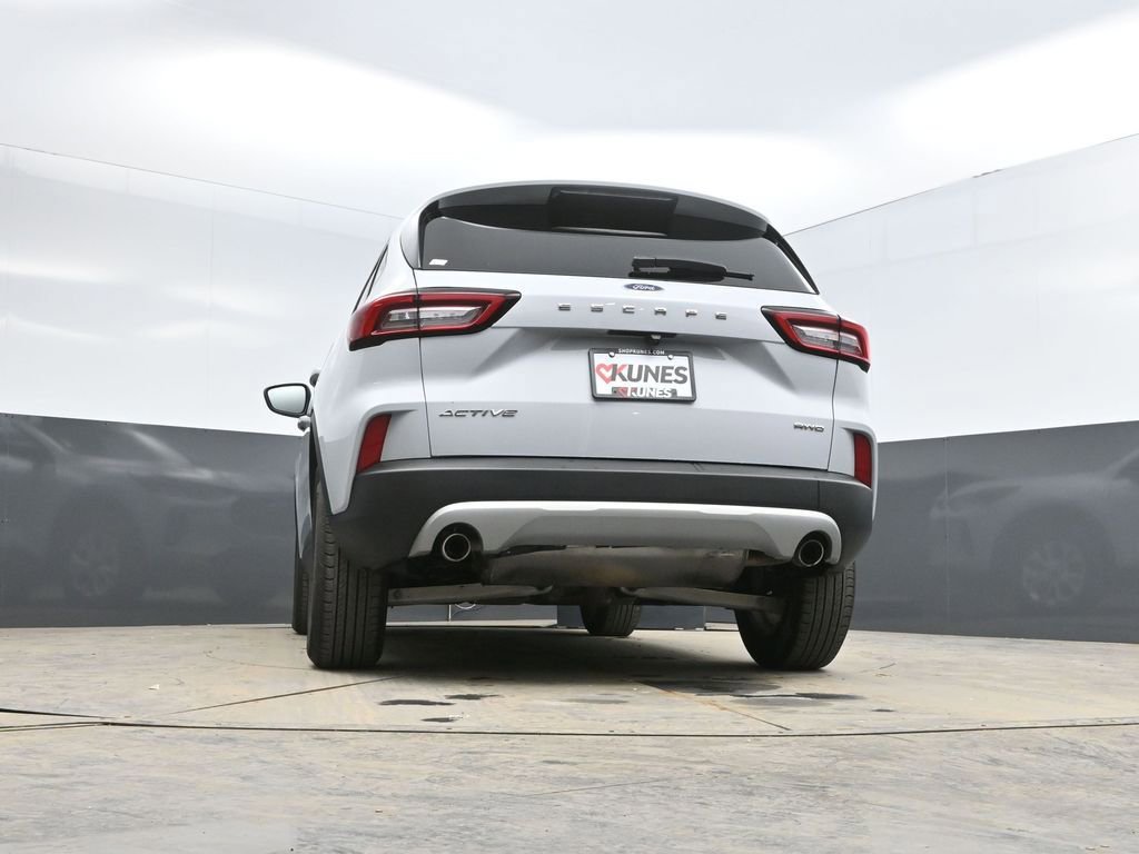 Used 2025 Ford Escape Active image 34