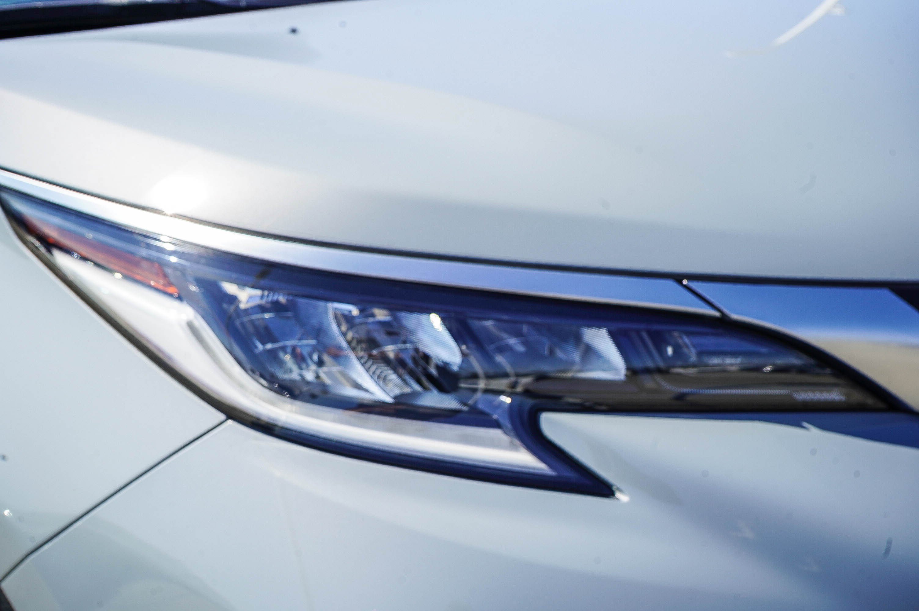 Certified 2024 Toyota Sienna XSE w/ XSE Plus Package AWD/4WD image 11