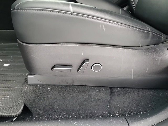 Used 2023 Tesla Model Y Performance image 11