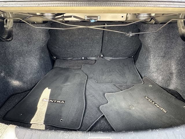 Used 2015 Nissan Sentra SV FWD image 22