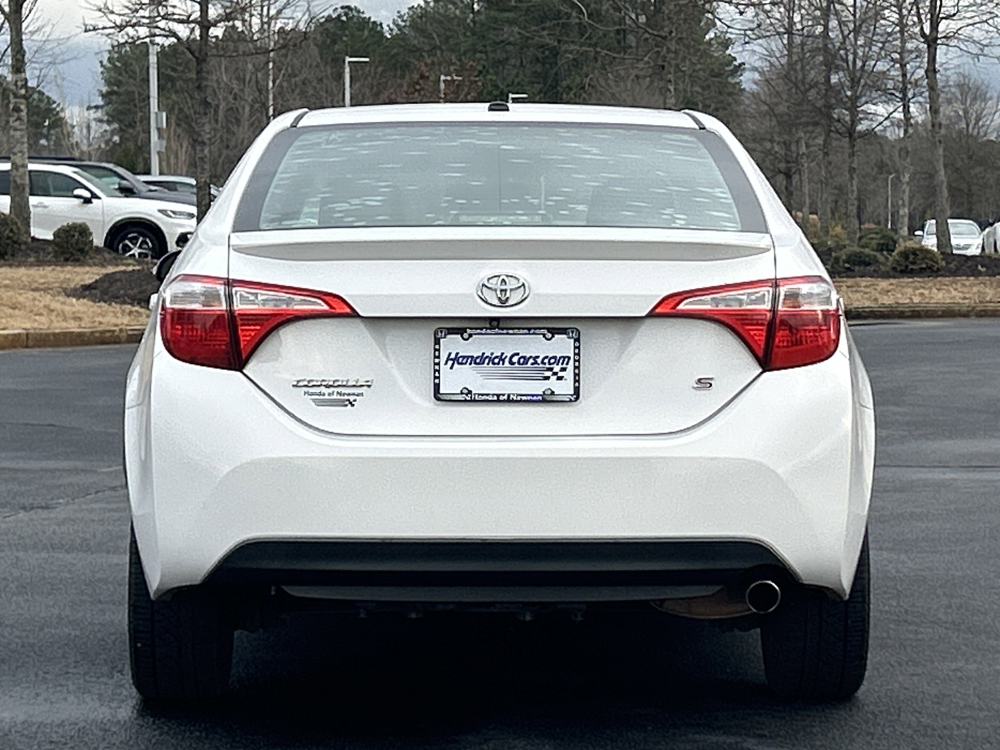 Used 2015 Toyota Corolla S w/ Driver Convenience Package image 8