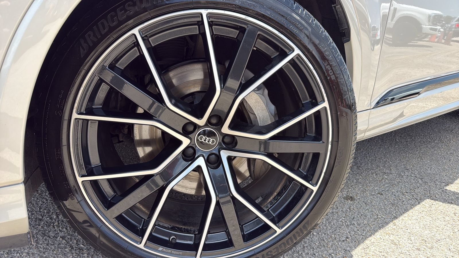 Used 2022 Audi Q7 3.0T Prestige AWD/4WD image 27