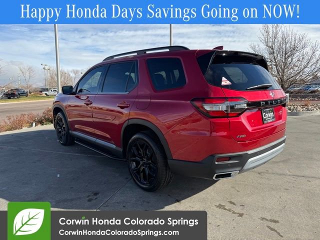 New 2025 Honda Pilot Touring image 7