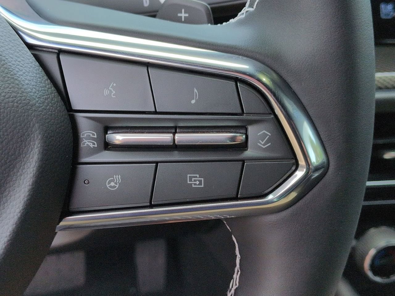 New 2026 Chevrolet Traverse High Country image 13