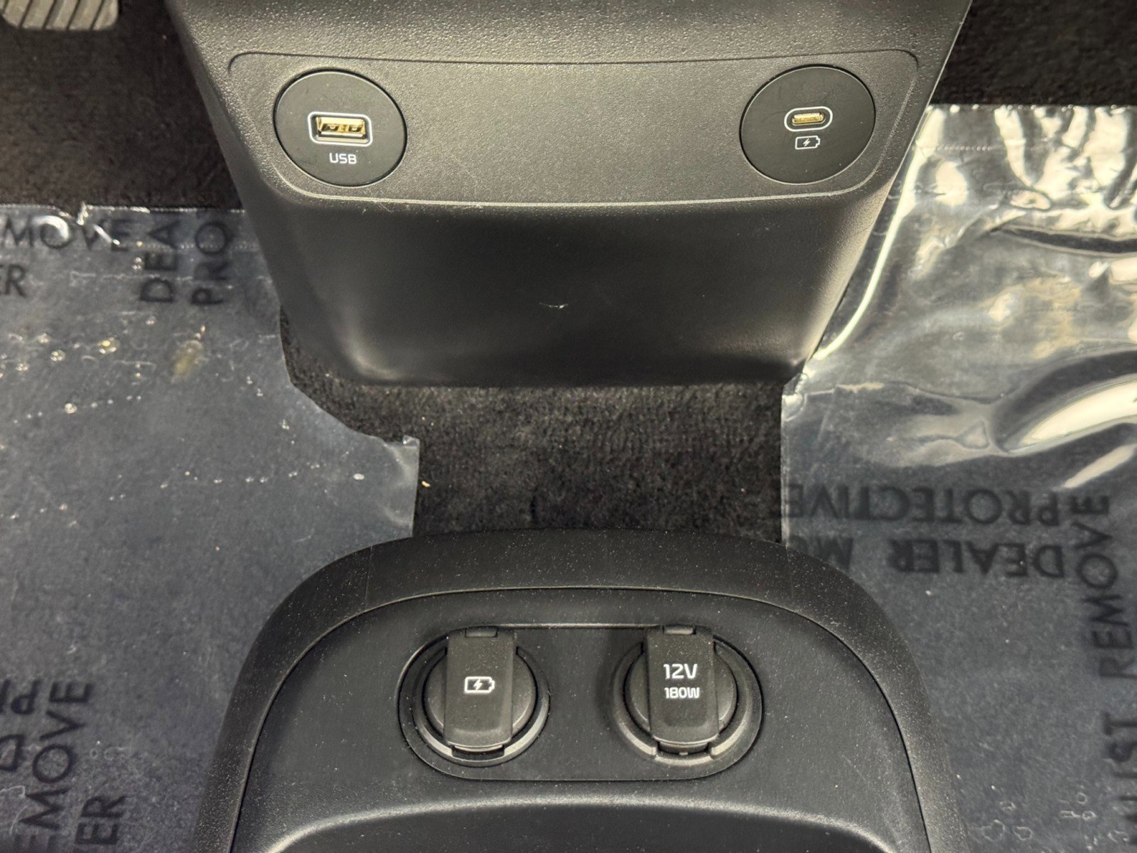 Used 2023 Kia EV6 Wind image 30