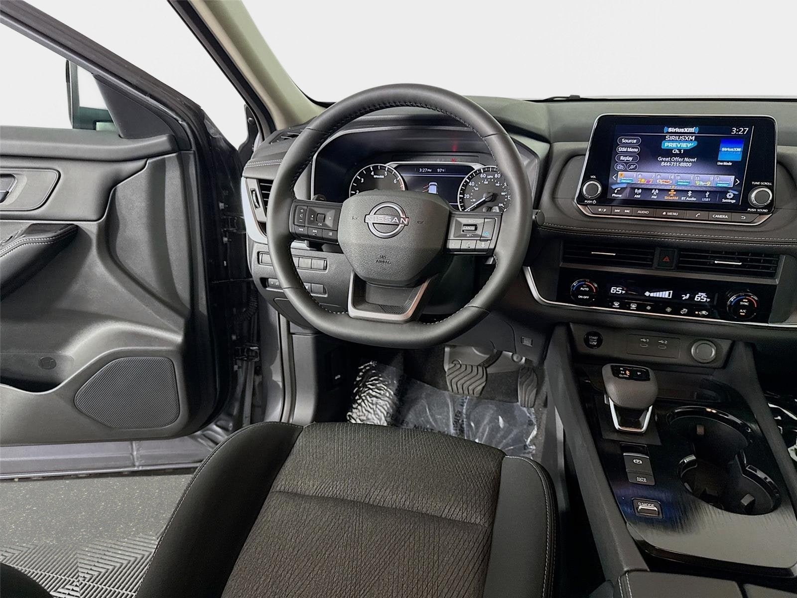 Certified 2026 Nissan Rogue SV FWD image 21