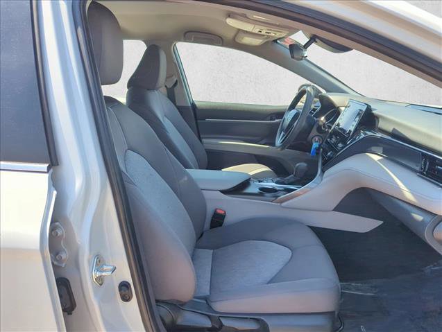 Used 2024 Toyota Camry LE AWD/4WD image 21
