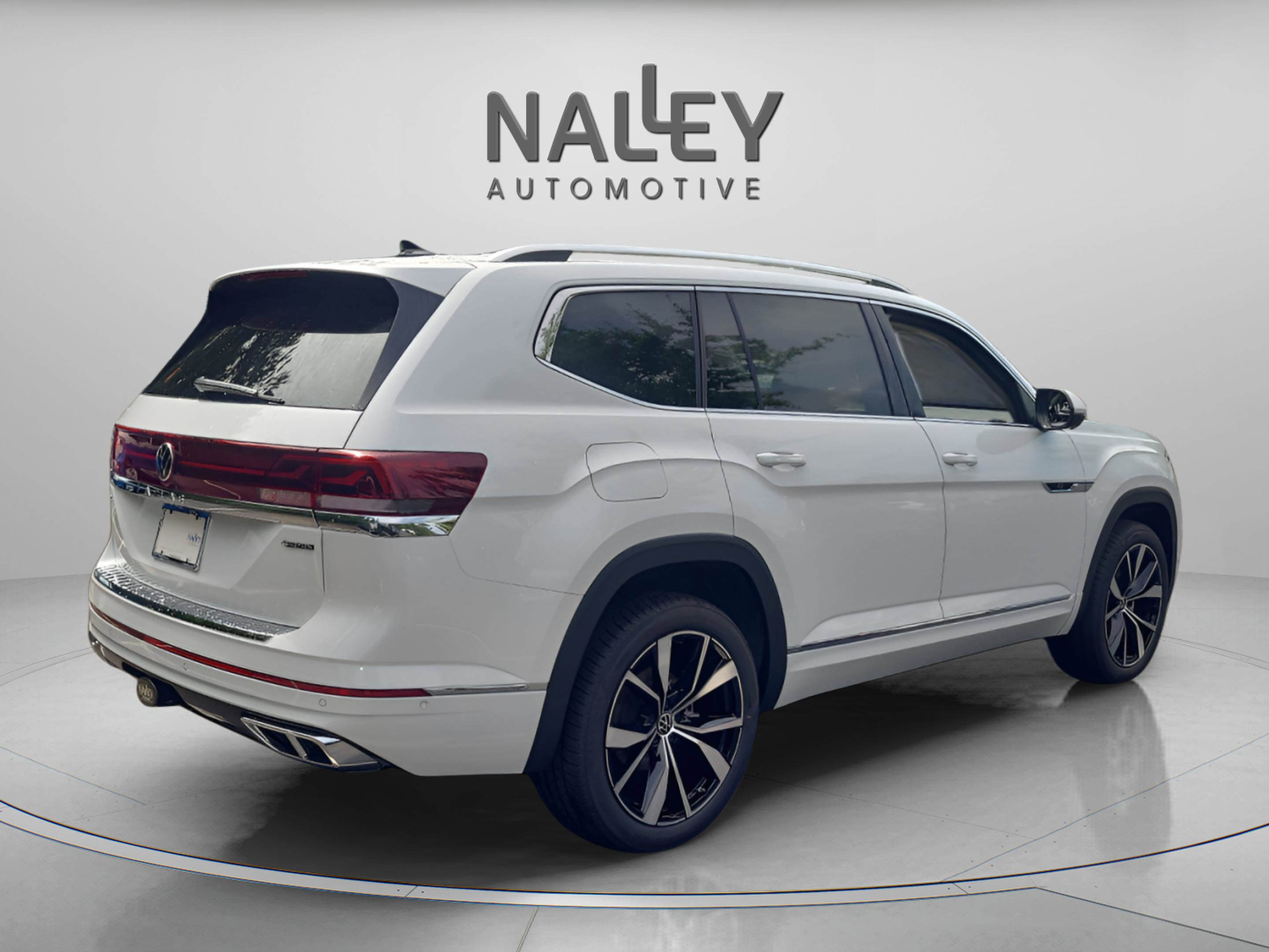 New 2026 Volkswagen Atlas SEL Premium R-Line image 11