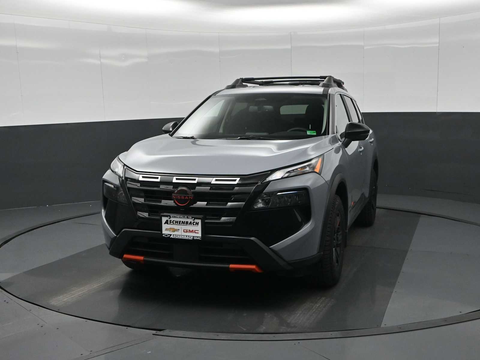 Used 2025 Nissan Rogue SV w/ Rock Creek Premium Package image 5