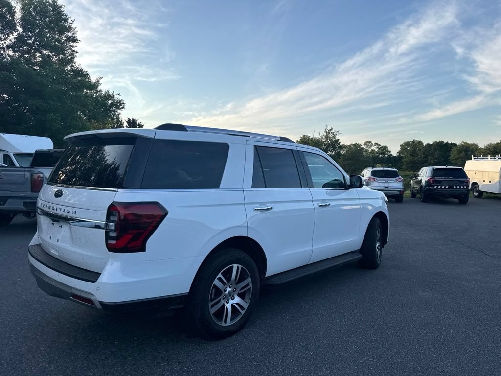 Used 2024 Ford Expedition Limited AWD/4WD image 6