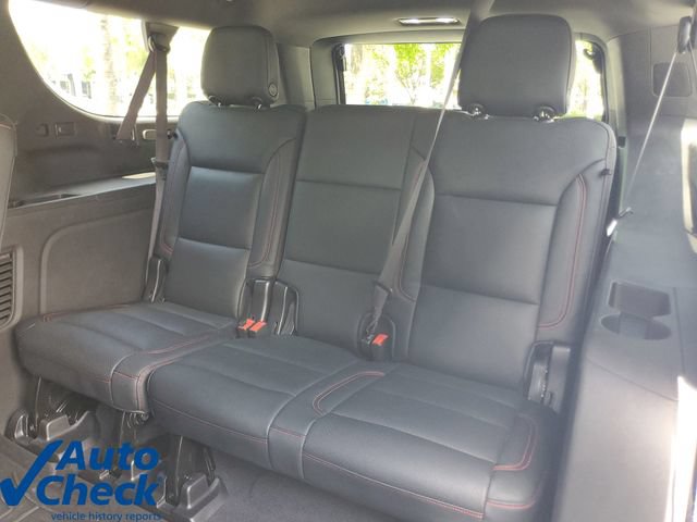 Used 2023 Chevrolet Suburban LS RWD image 10