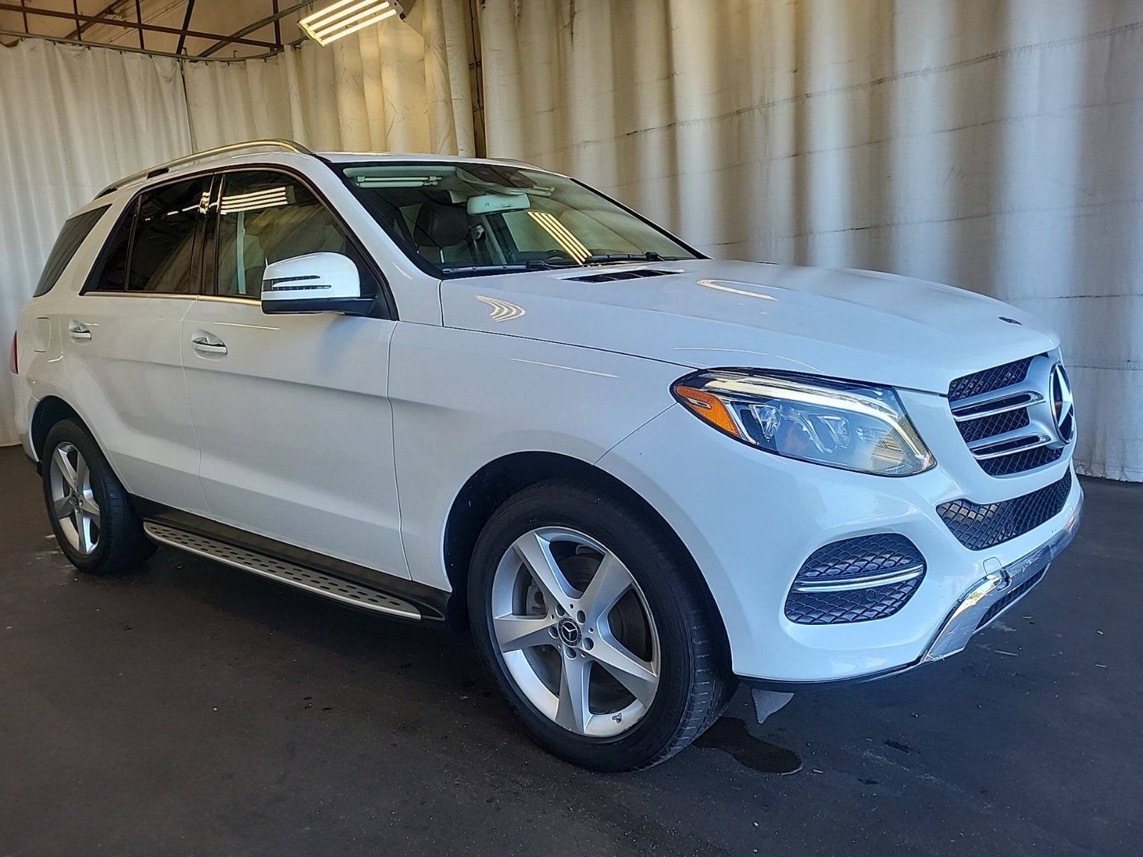 Used 2017 Mercedes-Benz GLE 350 image 4