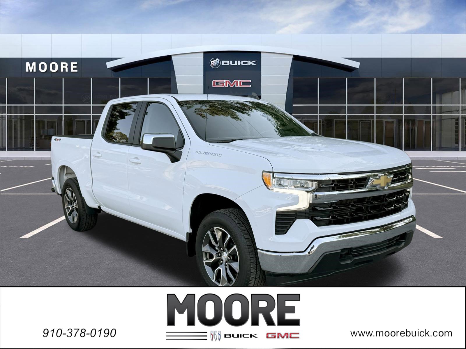 Used 2022 Chevrolet Silverado 1500 LT AWD/4WD image 1