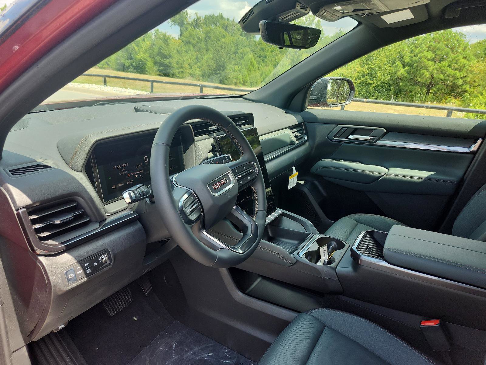 New 2026 GMC Terrain AT4 w/ Convenience Package III image 11