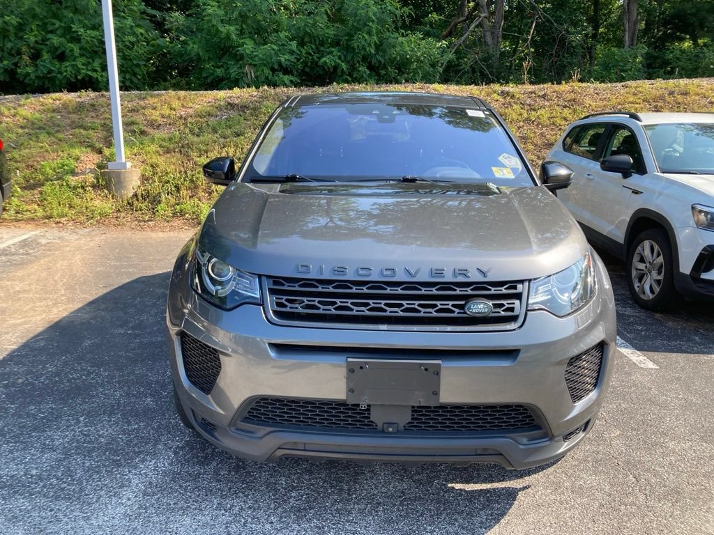 Used 2019 Land Rover Discovery Sport AWD/4WD image 2