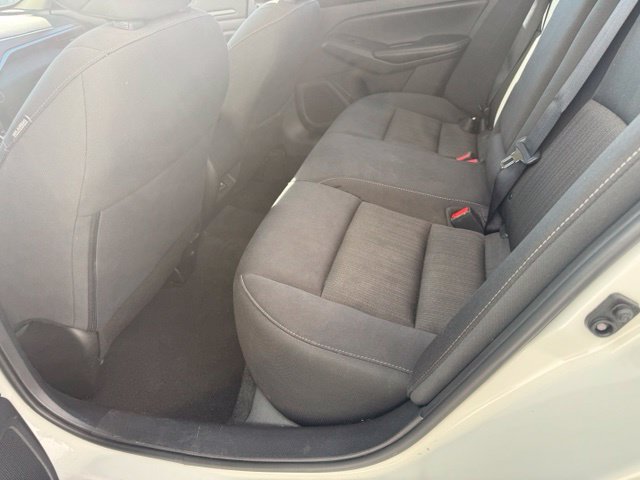 Used 2025 Nissan Altima 2.5 SV FWD image 17