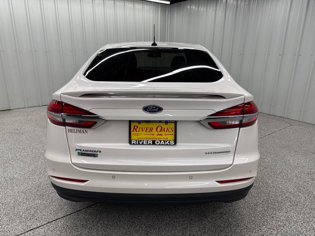 Used 2019 Ford Fusion Energi Titanium FWD image 5