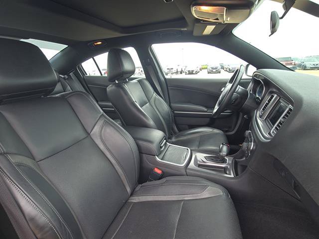 Used 2021 Dodge Charger SXT w/ Leather Interior Group RWD image 14