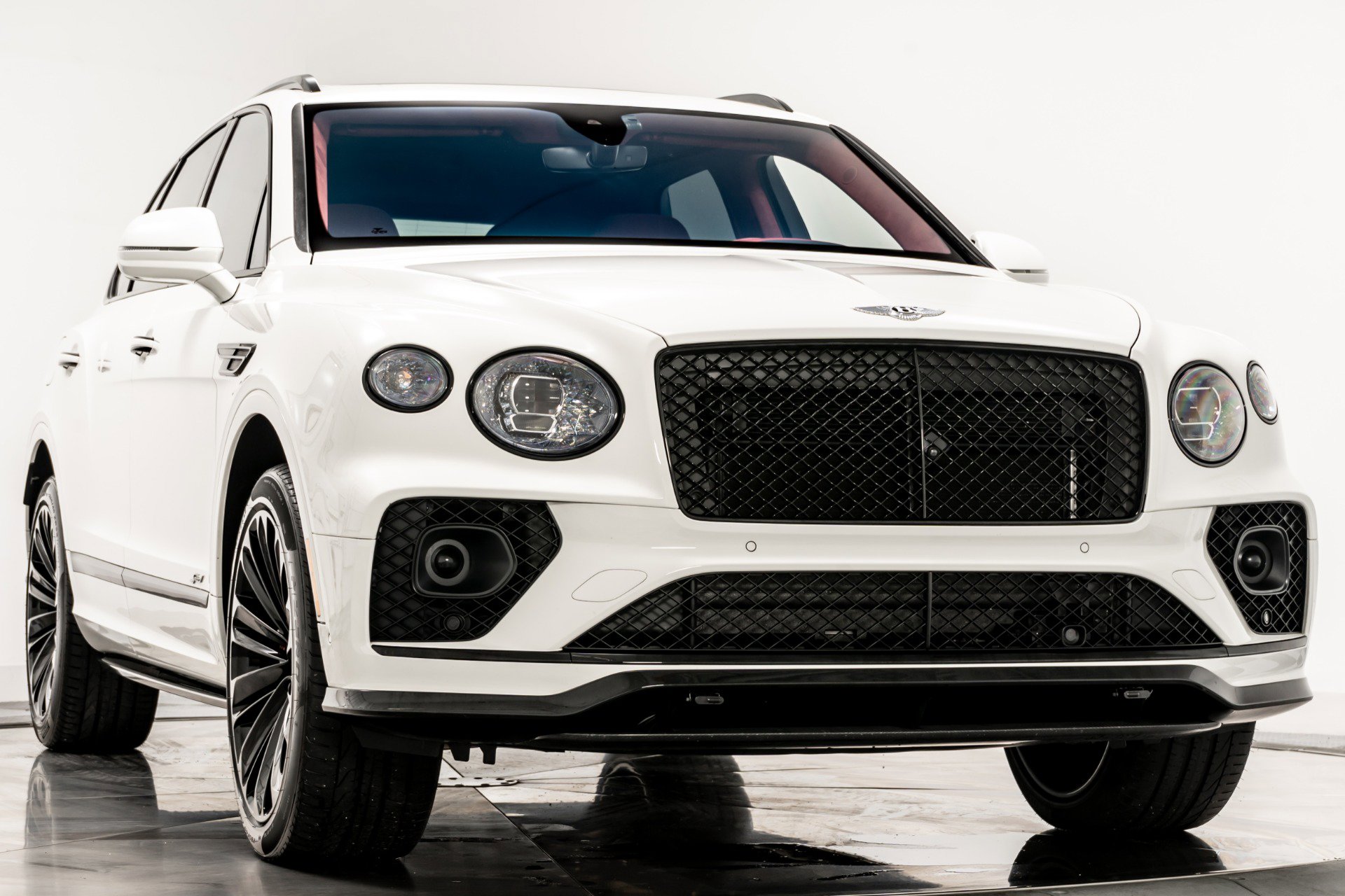 Used 2021 Bentley Bentayga Speed image 3