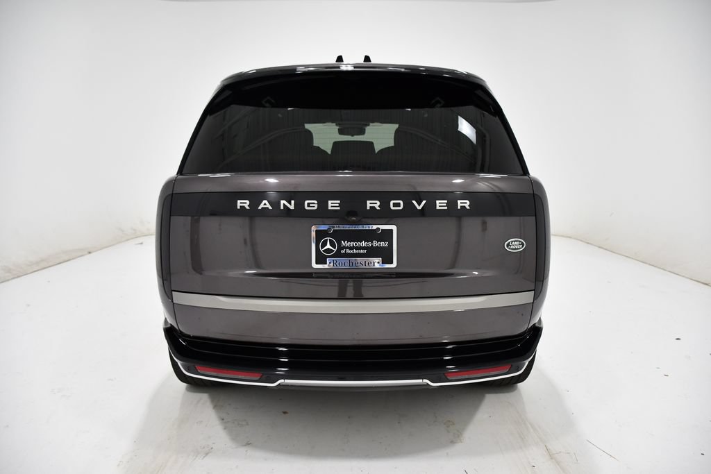Used 2023 Land Rover Range Rover Autobiography AWD/4WD image 4