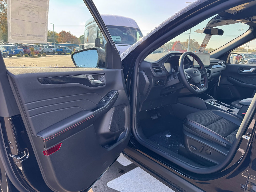 New 2026 Ford Escape ST-Line image 29
