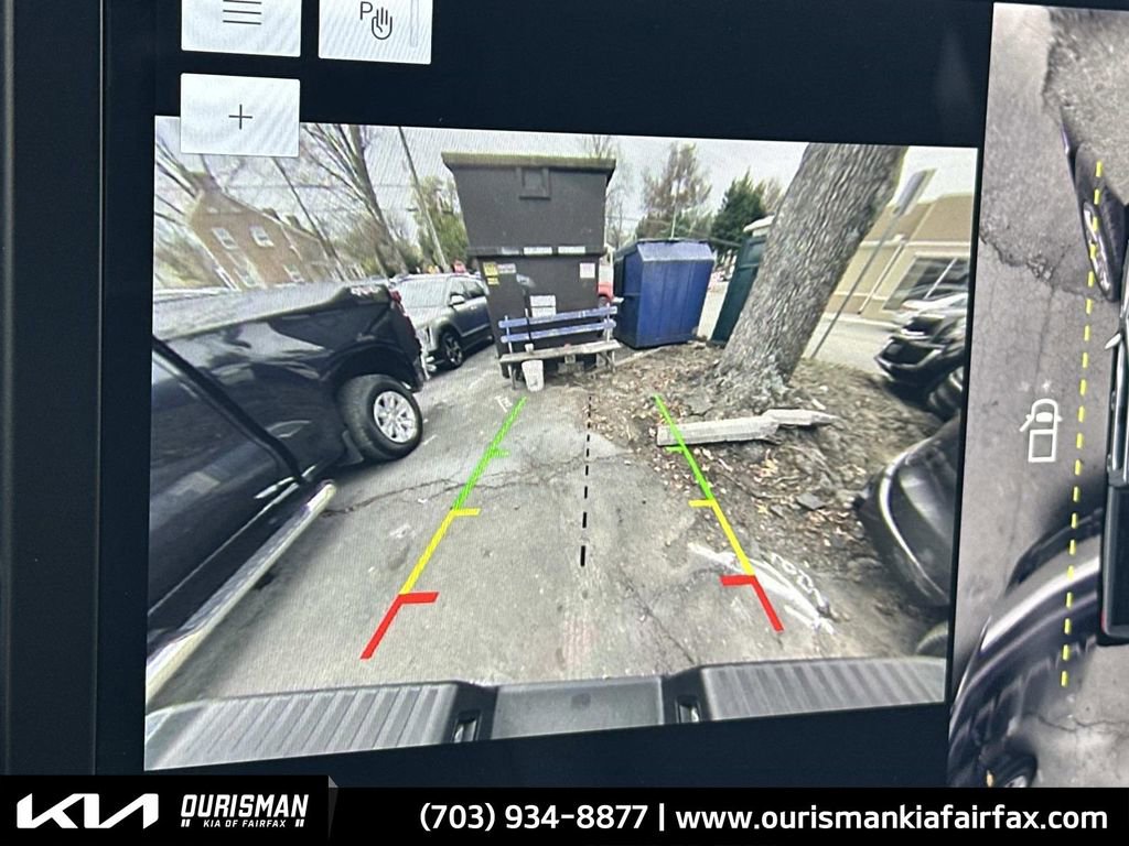 Used 2023 Ford F150 Lariat w/ Equipment Group 502A High image 10