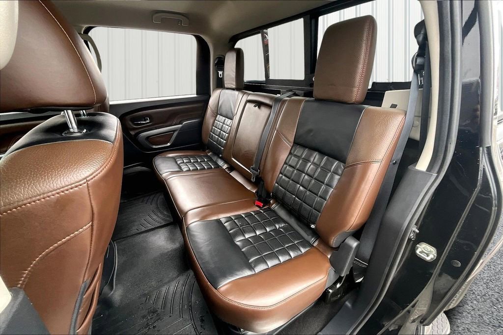 Used 2018 Nissan Titan Platinum Reserve image 23