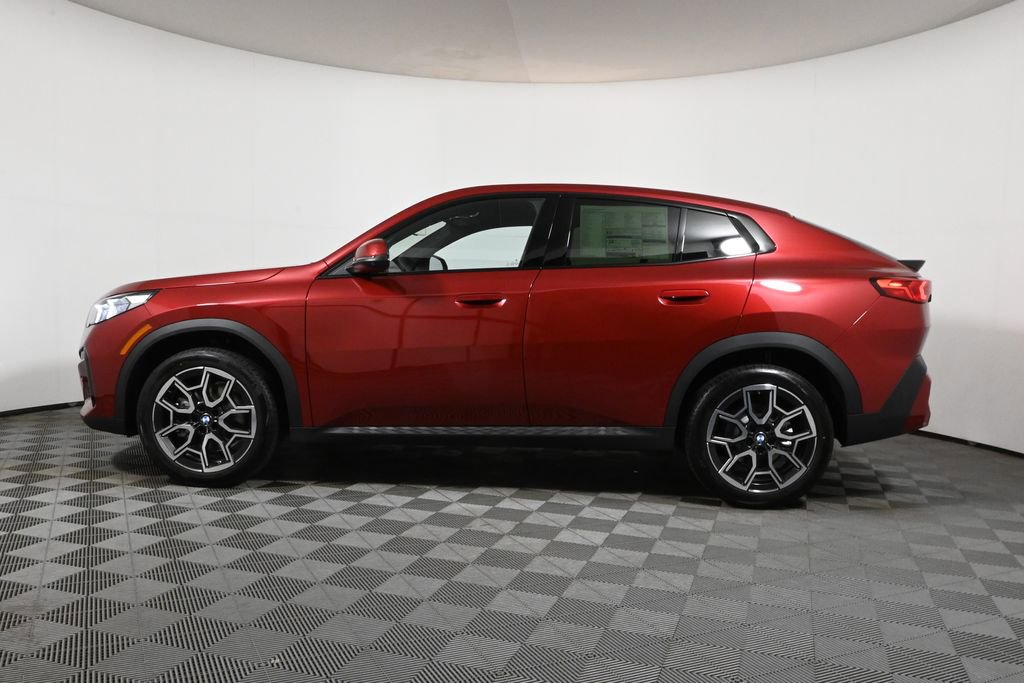 New 2026 BMW X2 xDrive28i w/ Technology Package image 2