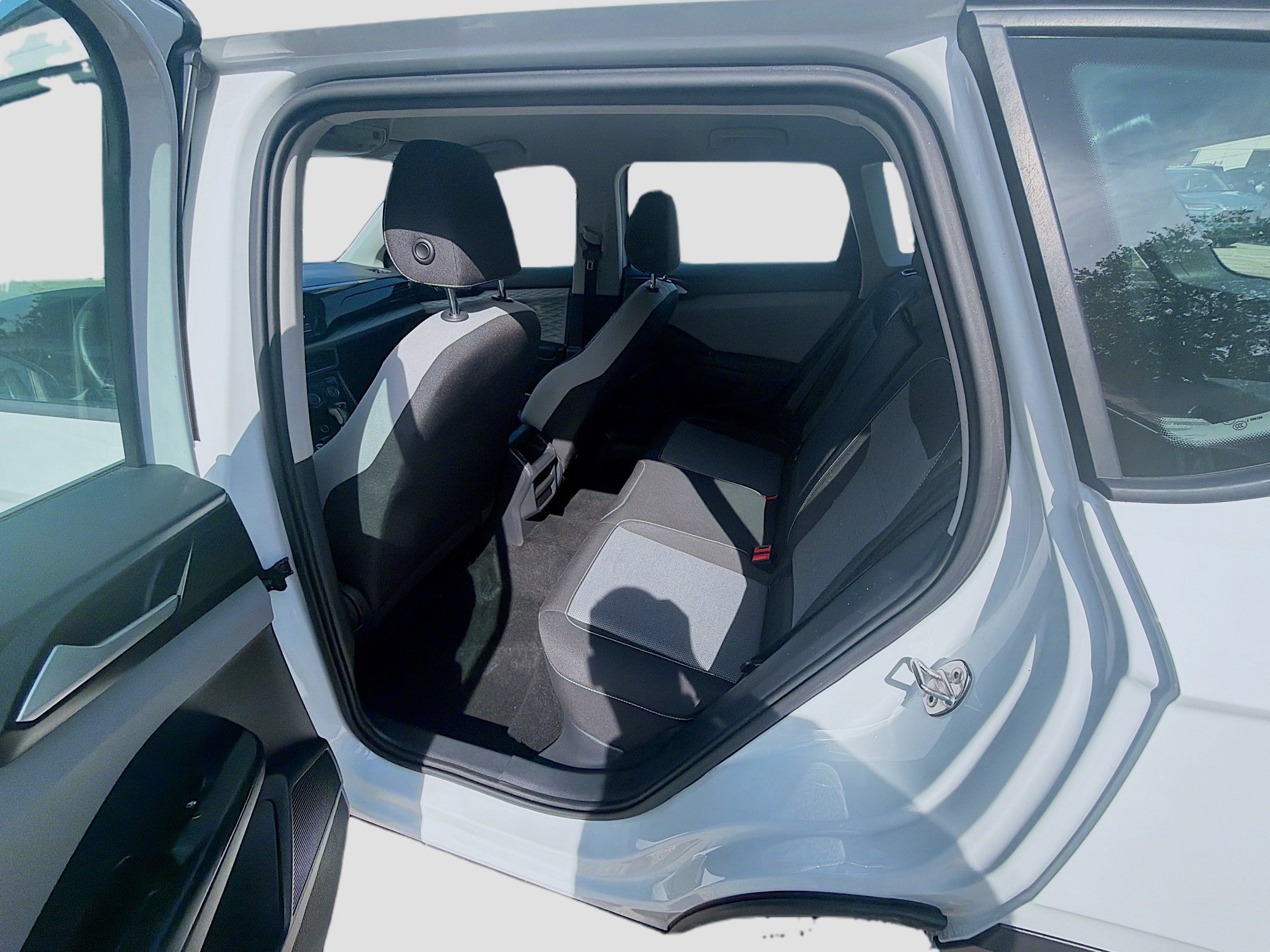Used 2023 Volkswagen Taos S FWD image 22