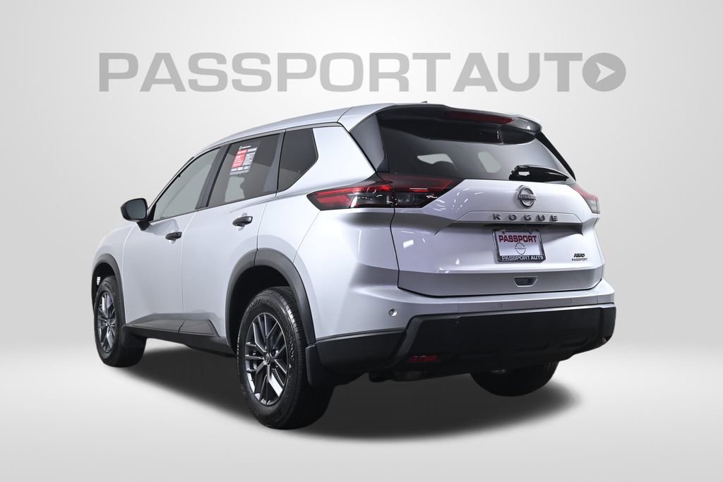 Certified 2024 Nissan Rogue S image 6