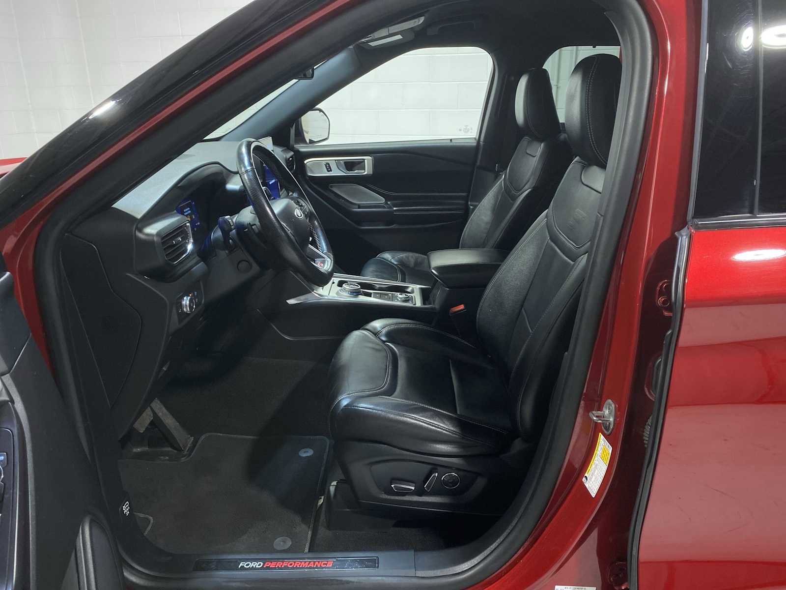 Used 2020 Ford Explorer ST w/ Premium Technology Package image 2