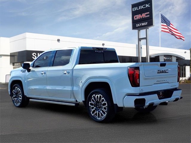 Used 2024 GMC Sierra 1500 Denali Ultimate image 7