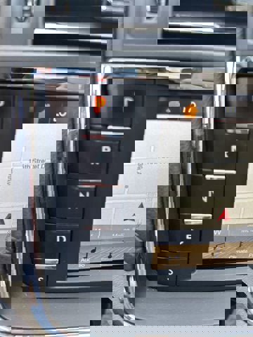 Used 2017 Lincoln Continental Reserve w/ Climate Package image 16