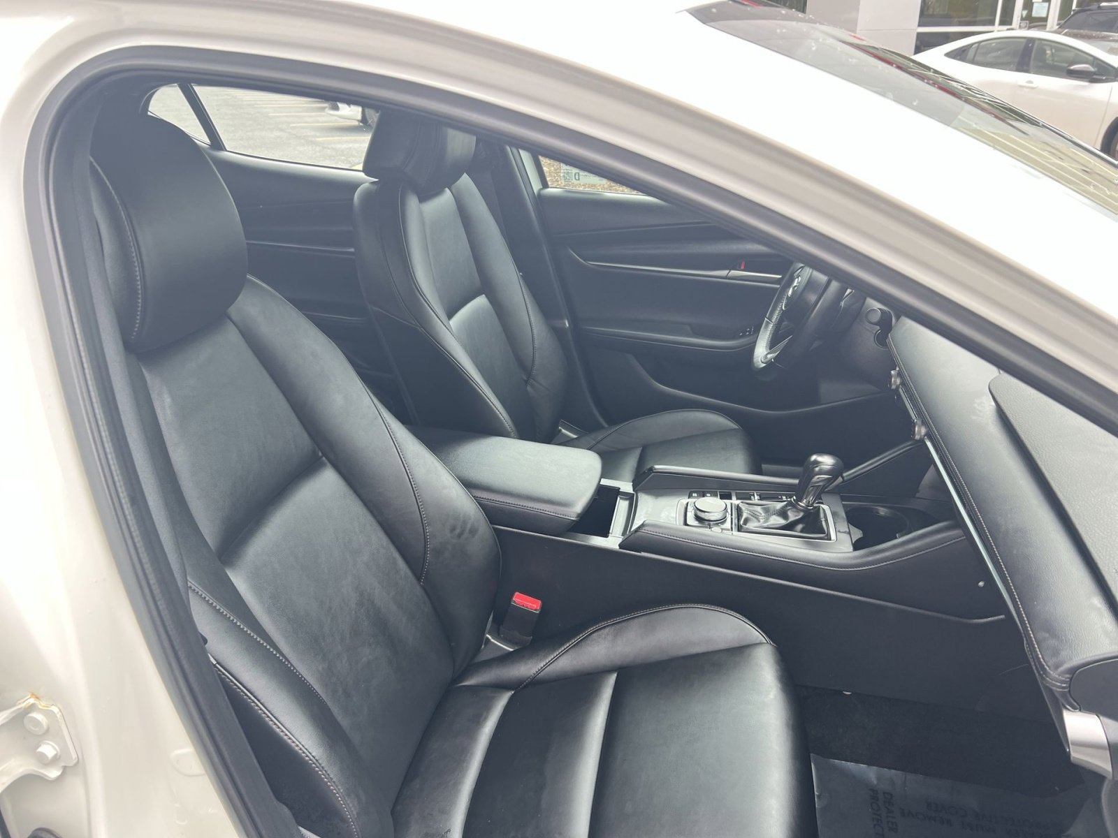 Used 2023 MAZDA MAZDA3 s FWD image 32