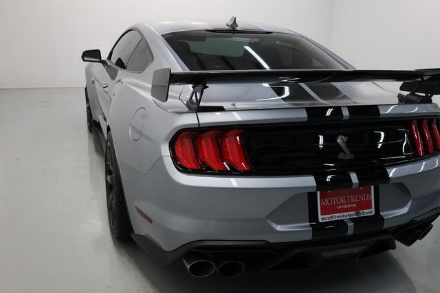 Used 2022 Ford Mustang Shelby GT500 w/ Carbon Fiber Track Pack RWD image 64