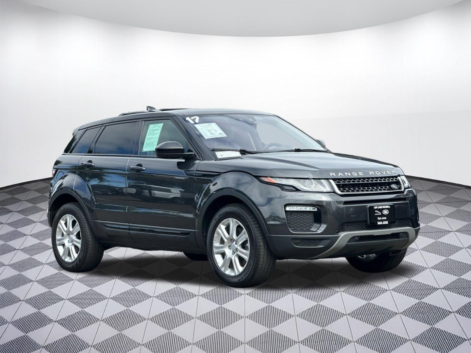 Used 2017 Land Rover Range Rover Evoque SE Premium AWD/4WD image 7