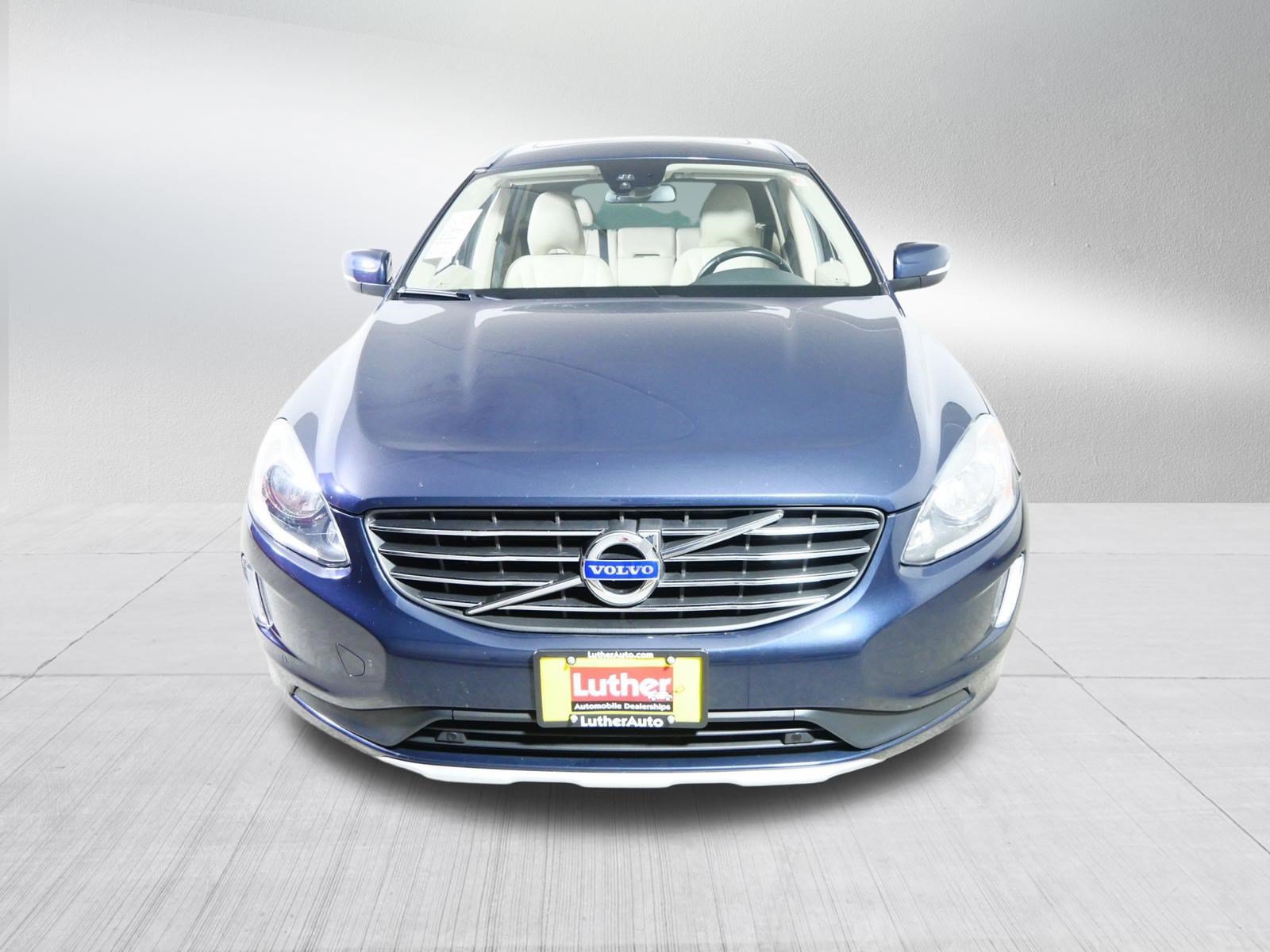Used 2015 Volvo XC60 T6 AWD/4WD image 2