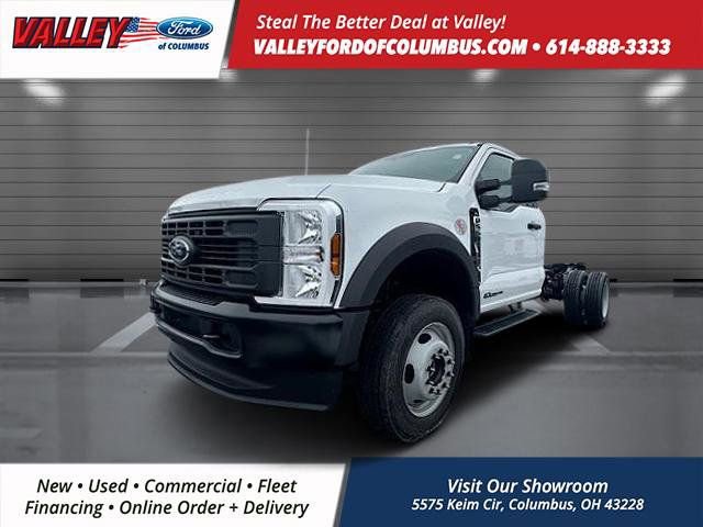 New 2025 Ford F550 4x4 Regular Cab Super Duty image 3