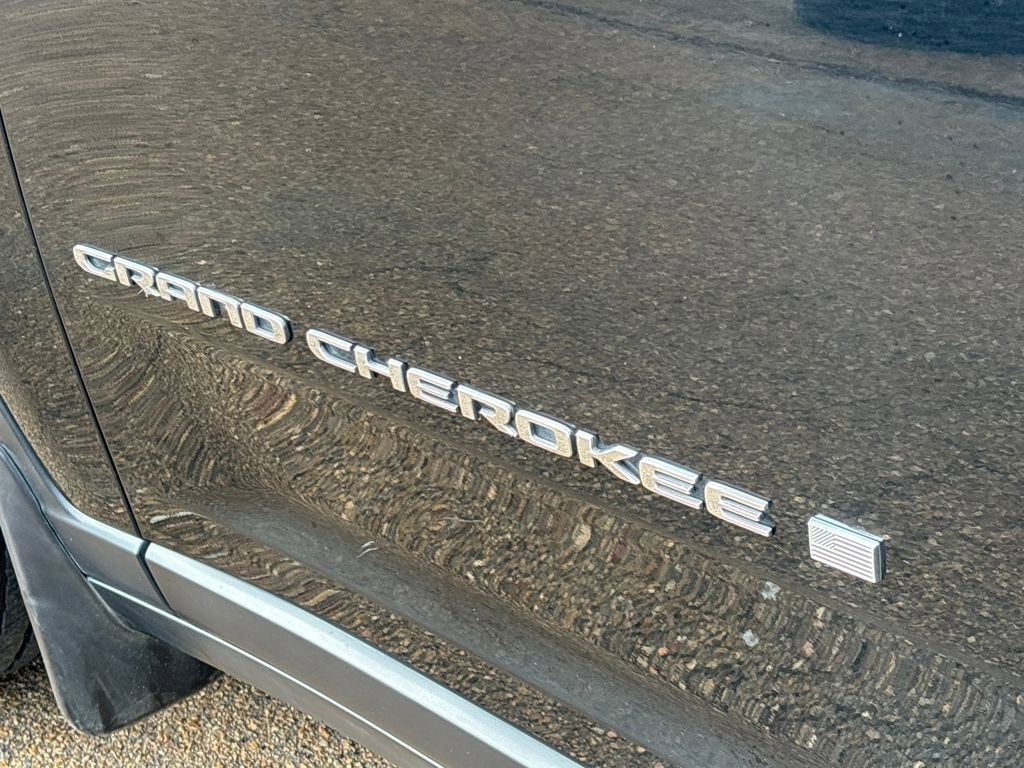 Used 2021 Jeep Grand Cherokee L Limited w/ MOPAR Finishing Package image 32