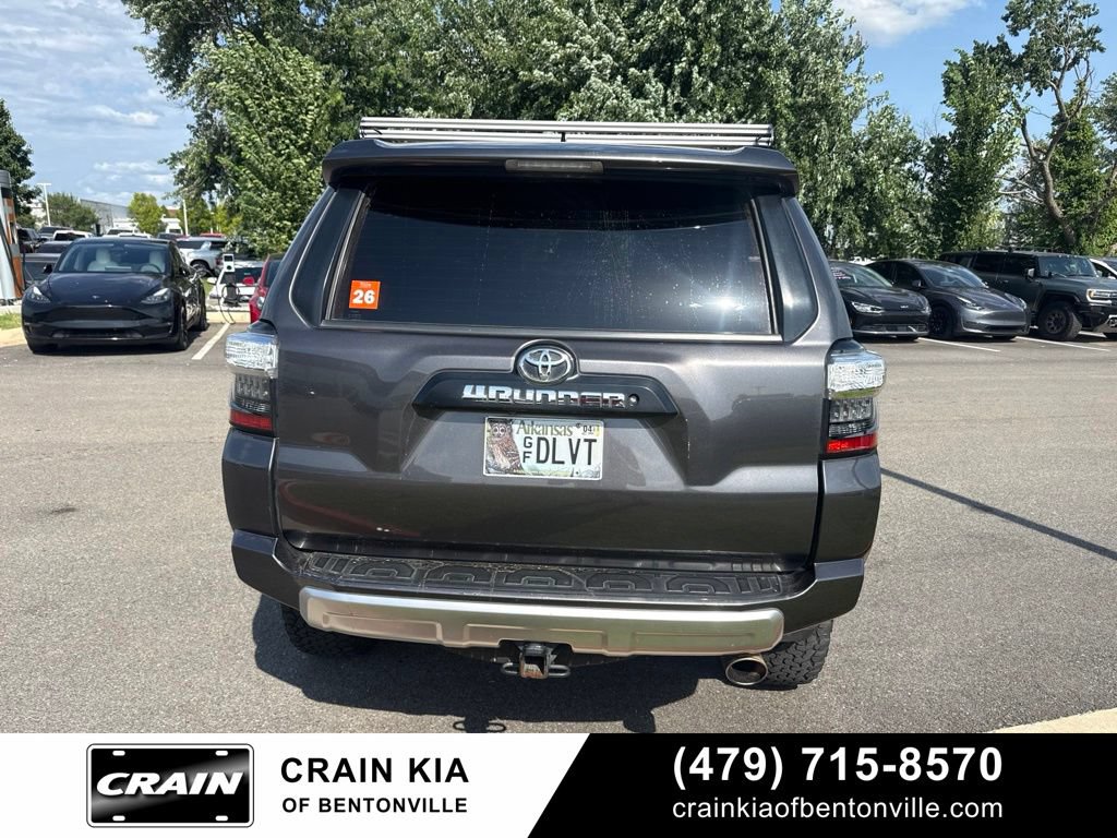Used 2018 Toyota 4Runner TRD Off-Road AWD/4WD image 8