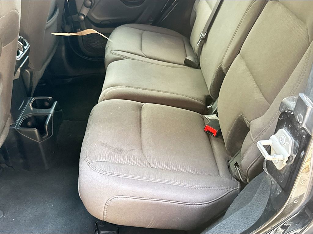 Used 2022 Jeep Wrangler Unlimited Sport image 29