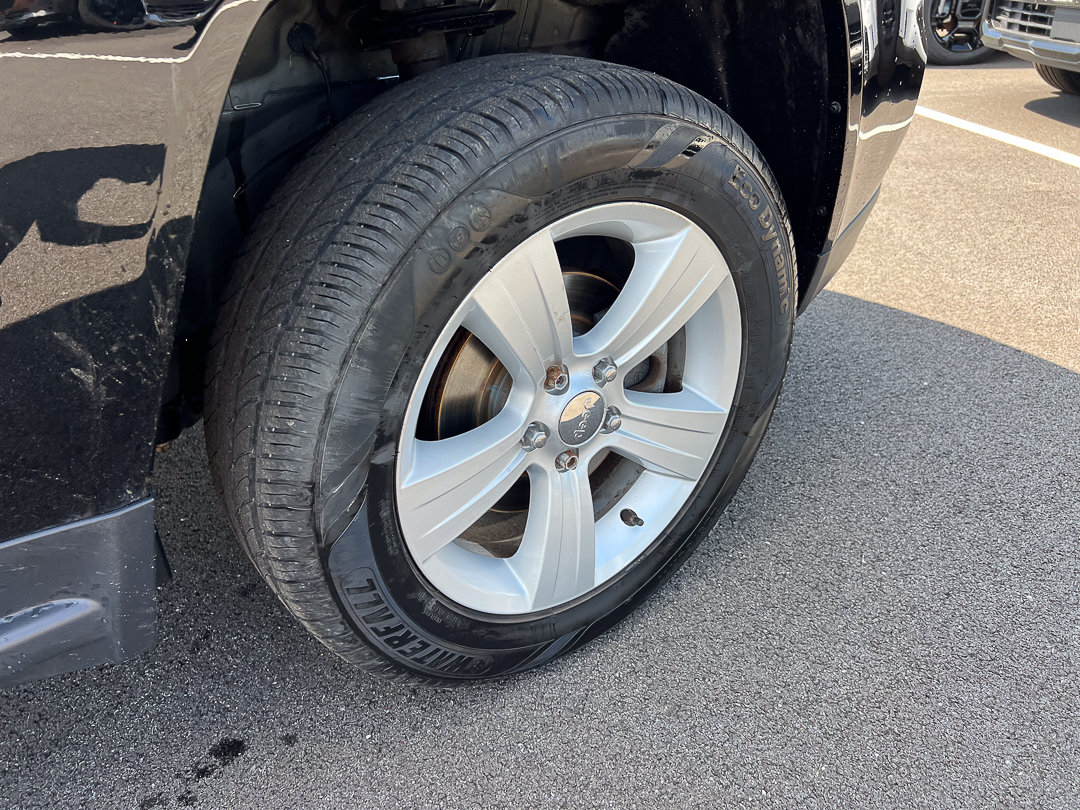 Used 2016 Jeep Compass Sport w/ Power Value Group AWD/4WD image 8