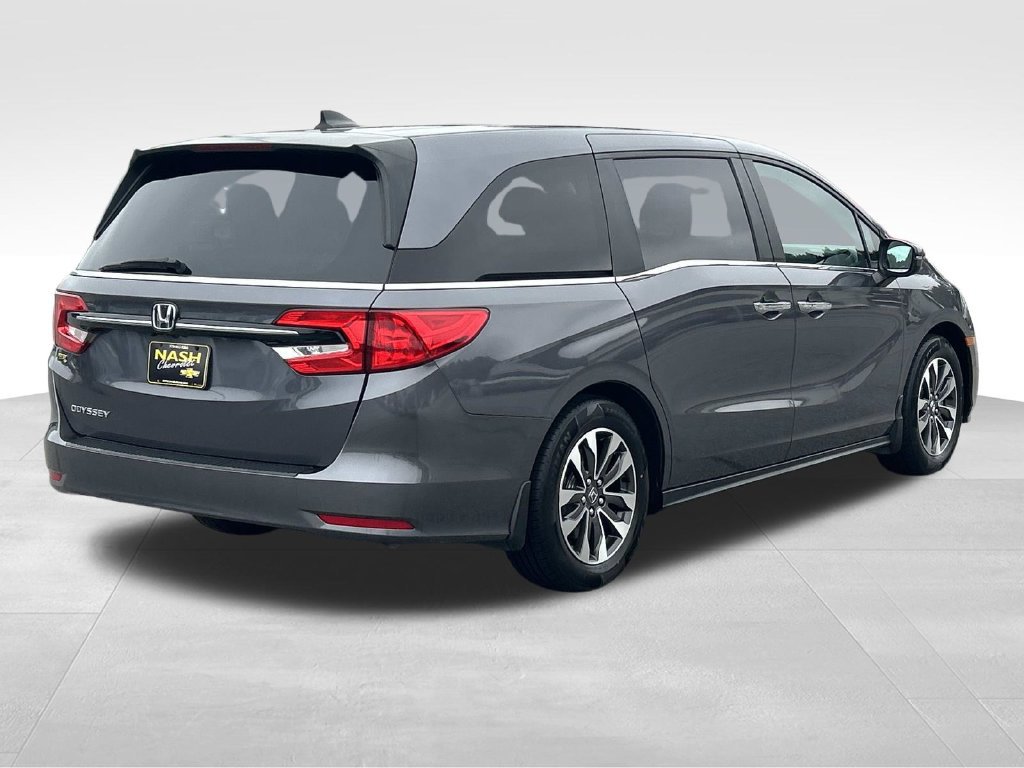 Used 2024 Honda Odyssey EX-L image 3