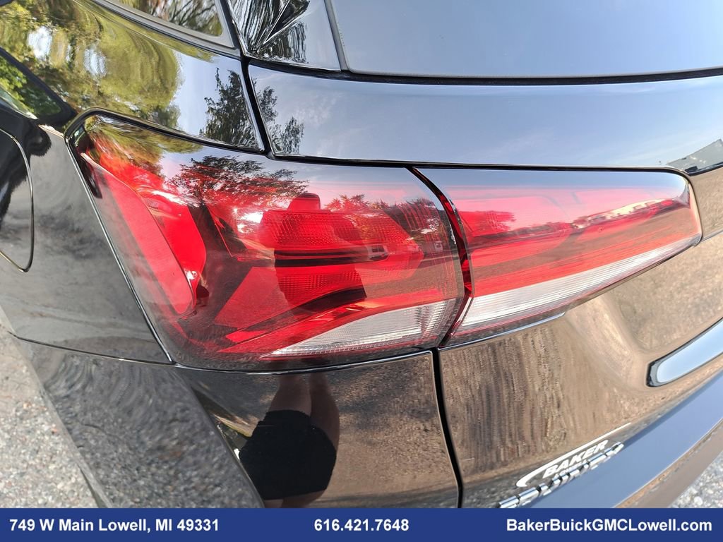 Used 2023 Chevrolet Equinox LT image 34