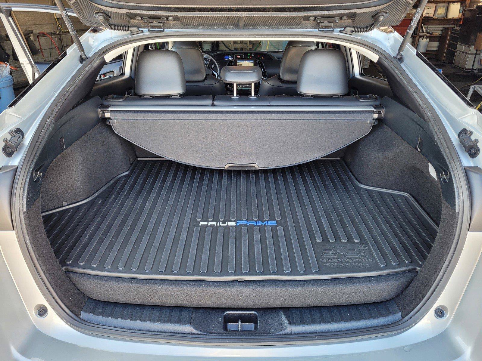 Used 2020 Toyota Prius Prime XLE FWD image 34