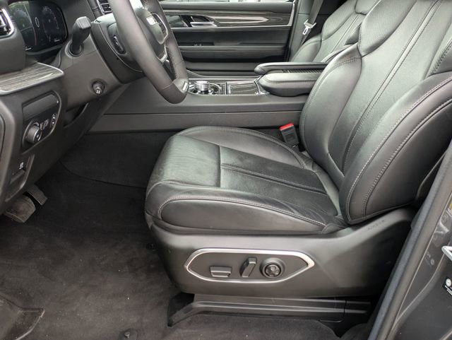 Used 2022 Jeep Wagoneer Series II image 14