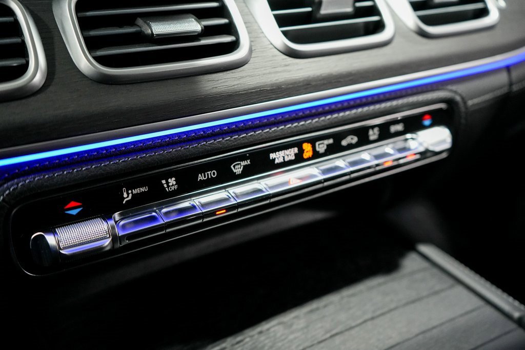 Used 2024 Mercedes-Benz GLE 53 AMG 4MATIC Coupe image 17