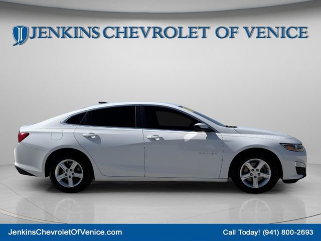Used 2021 Chevrolet Malibu LS image 3